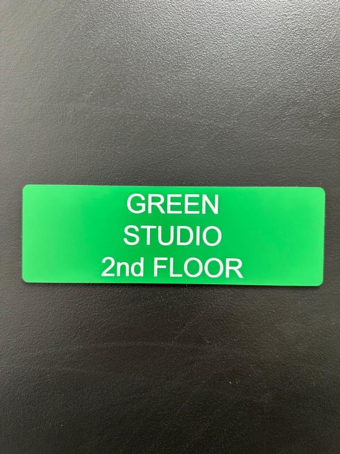 Green&Purple Studio 24-24 Access Bois-Colombes Esterno foto